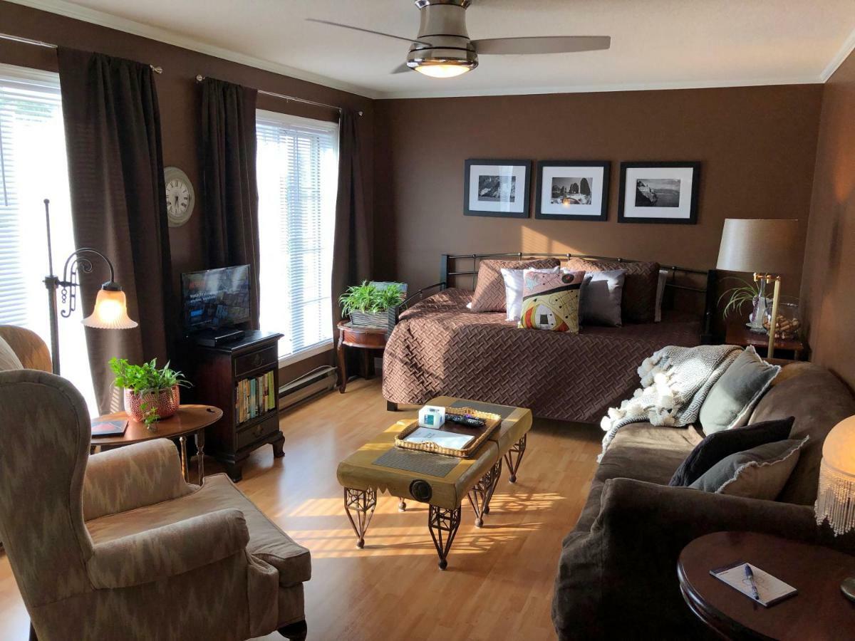 Butler Creek House Bed and Breakfast Niagara-on-the-Lake Buitenkant foto